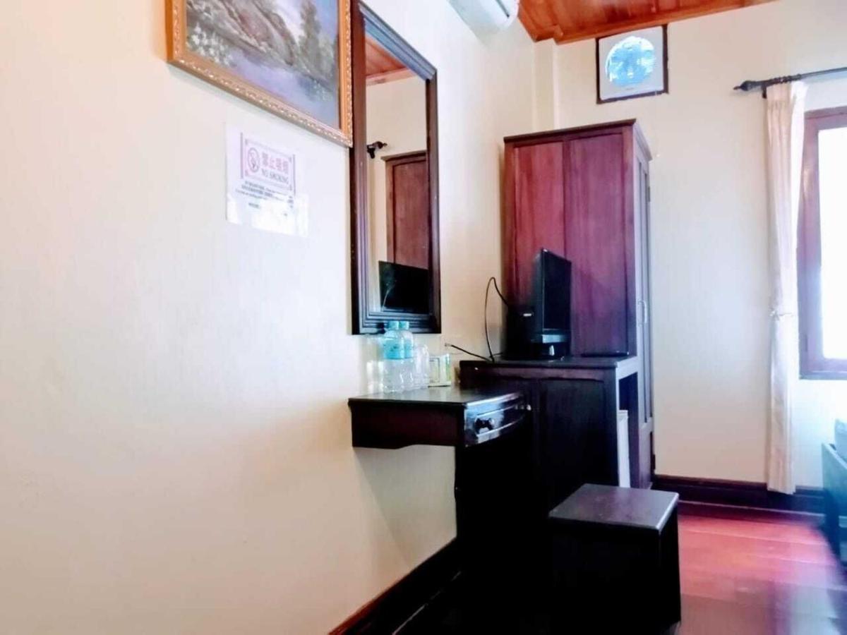 Phonepraseuth Guesthouse Λουάνγκ Πραμπάνγκ Εξωτερικό φωτογραφία