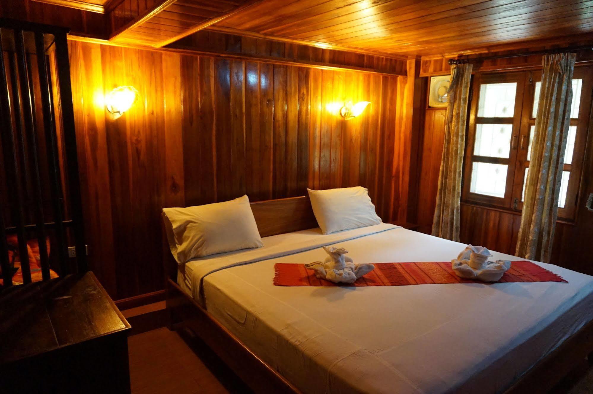Phonepraseuth Guesthouse Λουάνγκ Πραμπάνγκ Εξωτερικό φωτογραφία